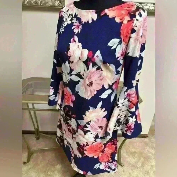 ELIZA J PINK& BLUE FLORAL SPECIAL OCCASION BELL SLEEVE CASUAL SUMMER DRESS SZ 6 - Picture 3 of 10